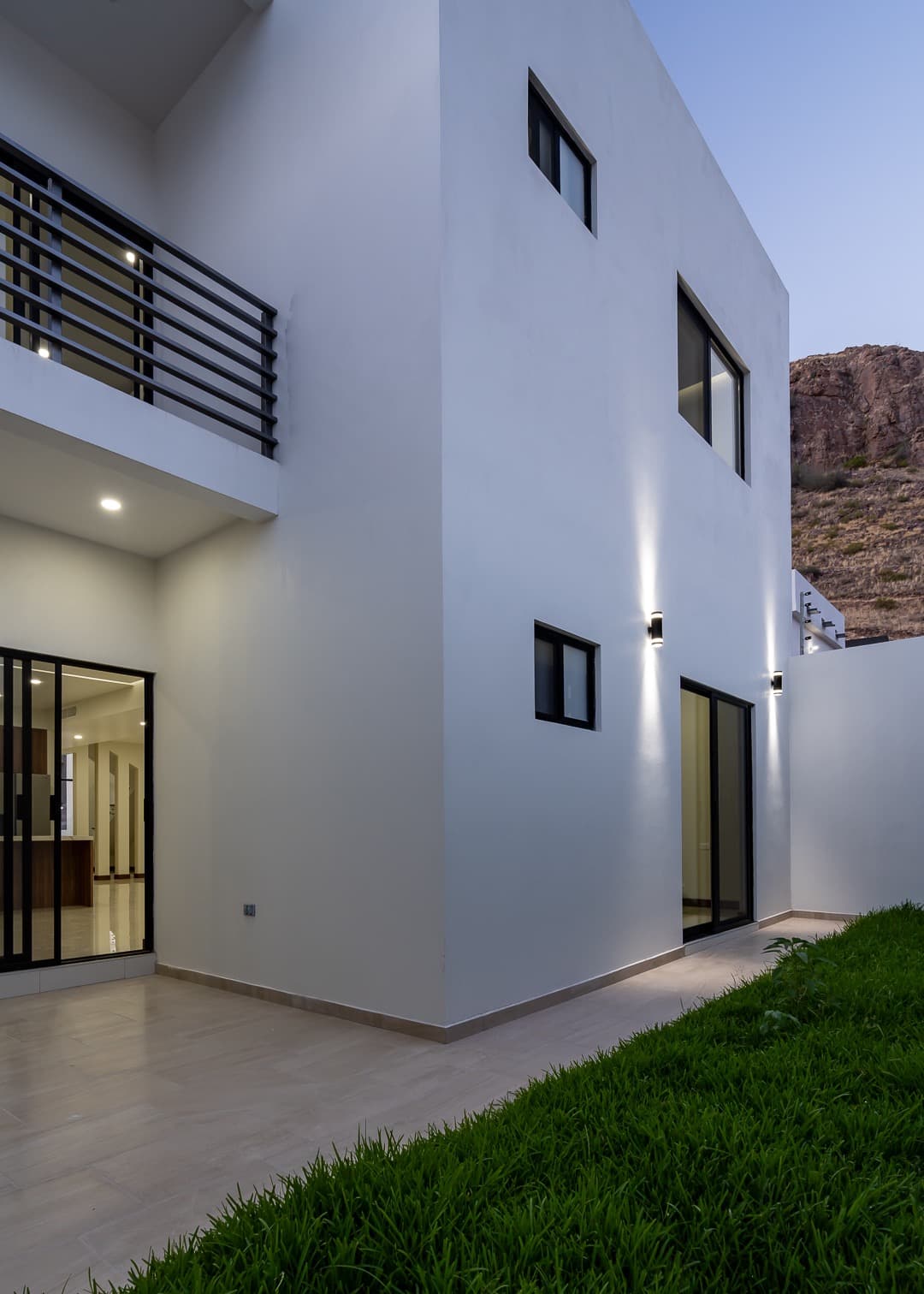 Residencia contemporánea: Arquitectura e interiores