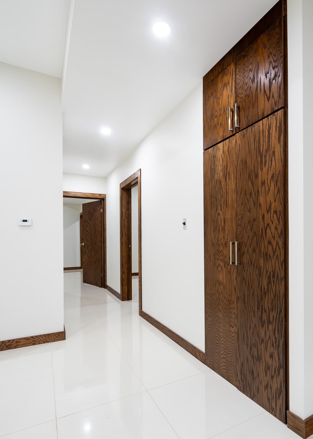 Residencia contemporánea: Arquitectura e interiores