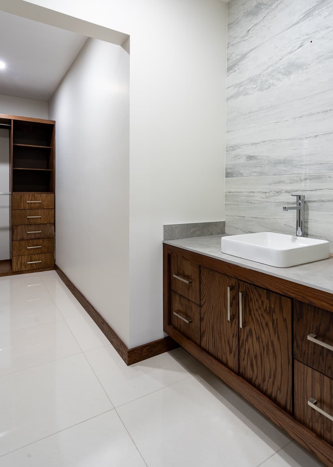 Residencia contemporánea: Arquitectura e interiores